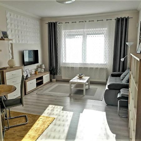 Sweet Central Apartment ,In The City Center Eger Eksteriør bilde